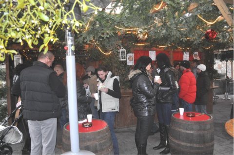 Punschstand 2011 – Foto 10