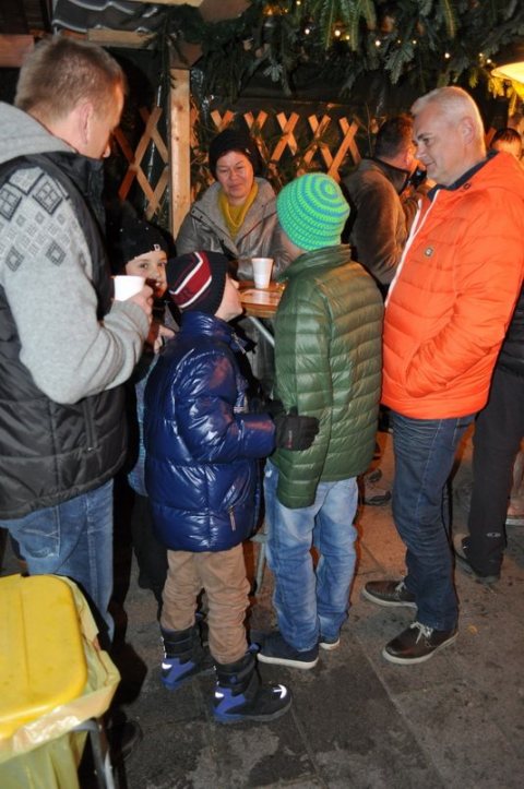 2014 Punschstand – Foto 40