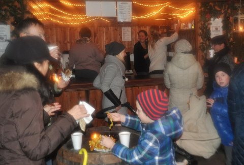 Punschstand 2016 – Foto 18