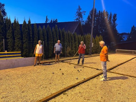 Stammtisch und Pétanque